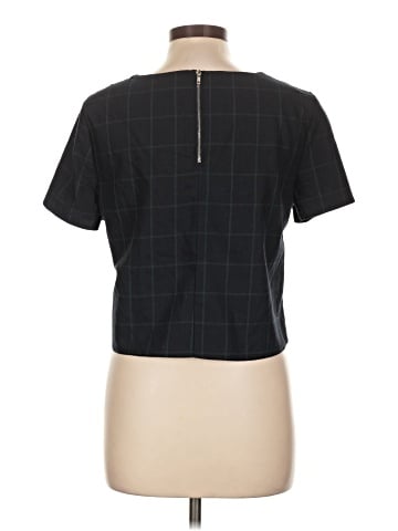 Romeo & Juliet Couture Short Sleeve Top (view 2)