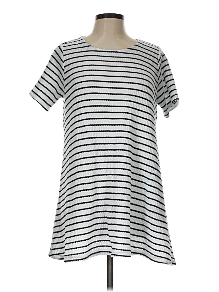 Pre-owned Attitudes By Renee Casual Dress In Gray