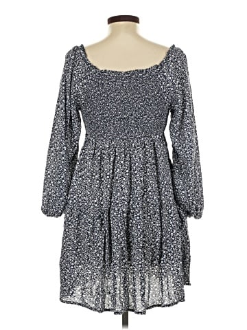 Old Navy Casual Dress (view 2)