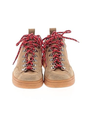 VEJA Sneakers (view 2)