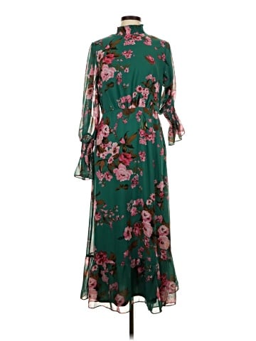 Julia Jordan Casual Dress (view 1)