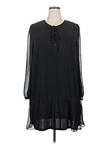 Draper James Casual Dress (view 1)