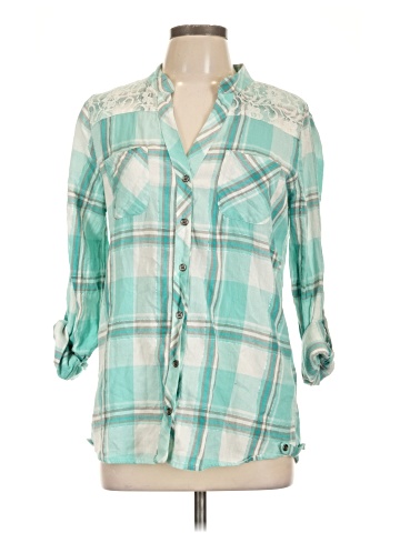Vanity 3/4 Sleeve Button-Down Shirt (view 1)