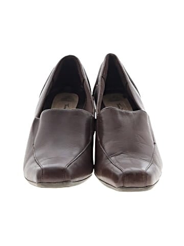 Thom McAn Heels (view 2)