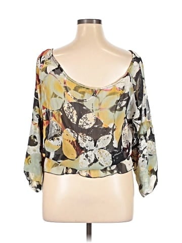 Unique Spectrum 3/4 Sleeve Blouse (view 2)