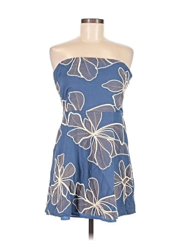 Flat White Cocktail Dress (view 1)