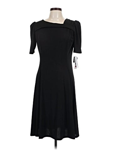 Sandra Darren Casual Dress (view 1)