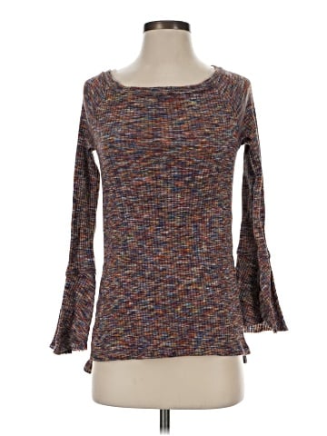Akemi + Kin Pullover Sweater (view 1)
