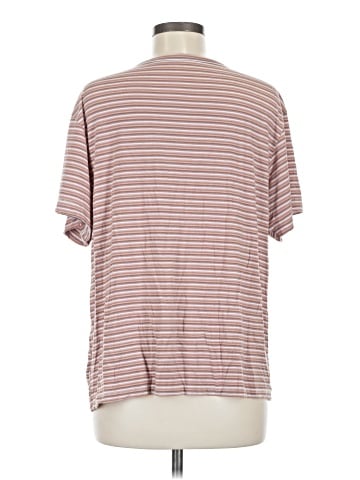 American Eagle Outfitters Short Sleeve T-Shirt (view 2)