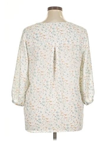 Violet & Claire 3/4 Sleeve Blouse (view 2)