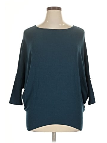 Jolie Poncho (view 1)