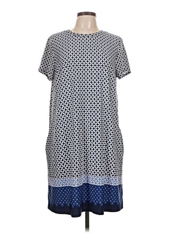 Apt. 9 Casual Dress (view 1)