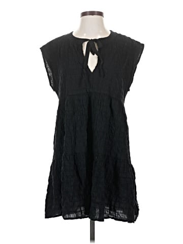 Robin Piccone Casual Dress (view 1)