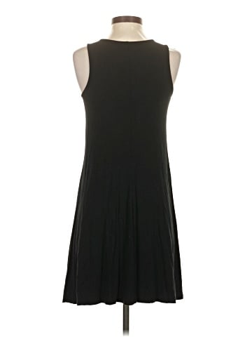 Old Navy Casual Dress (view 2)