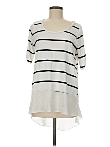 Lilis Closet 3/4 Sleeve Top (view 1)
