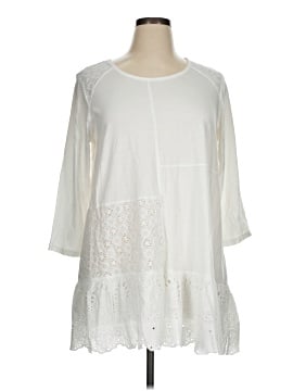 LOGO by Lori Goldstein 3/4 Sleeve Blouse (view 1)