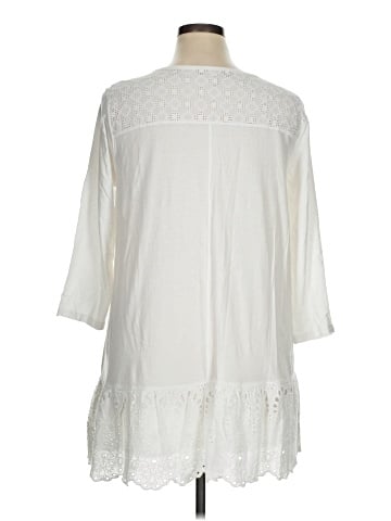 LOGO by Lori Goldstein 3/4 Sleeve Blouse (view 2)