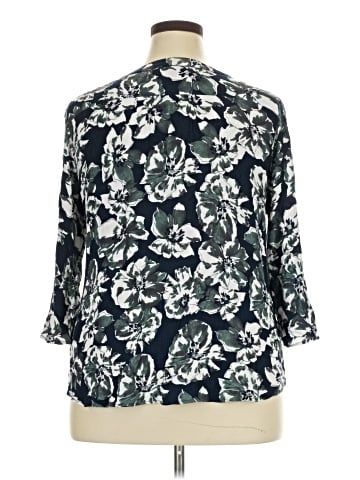 Monday Fun 3/4 Sleeve Blouse (view 2)