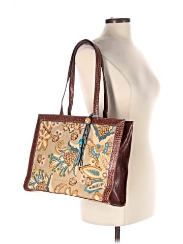 Liz Claiborne Tote (view 2)