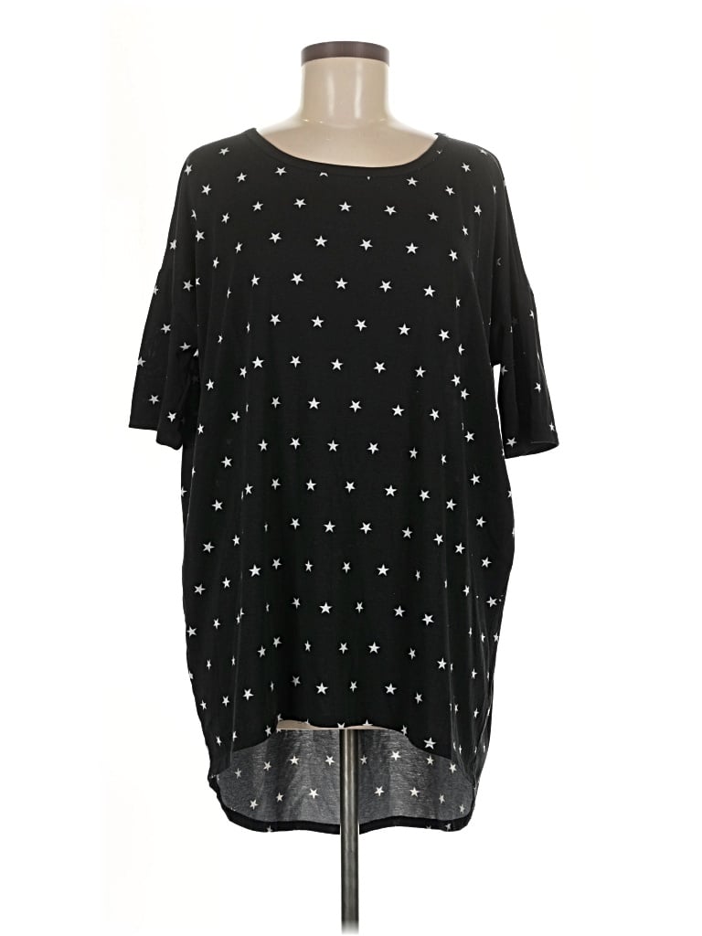 Pre-owned Lularoe 3/4 Sleeve T-shirt In Black