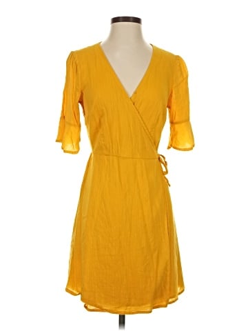 Old Navy Casual Dress (view 1)