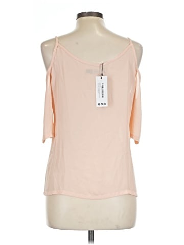 Boohoo Sleeveless Blouse (view 2)