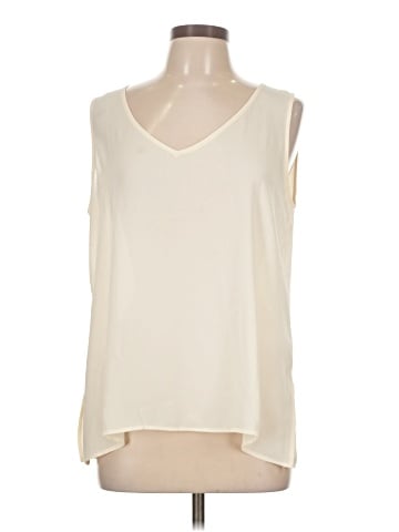 The Pioneer Woman Sleeveless Blouse (view 1)