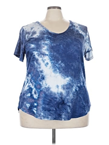 Bobbie Brooks Short Sleeve T-Shirt (view 1)