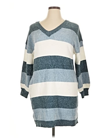 Derek Heart Pullover Sweater (view 1)