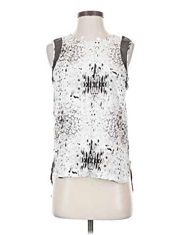 Kenar Sleeveless Blouse (view 1)