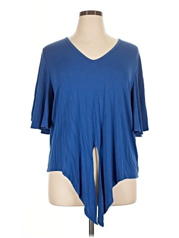 Karen Kane Short Sleeve Top (view 1)
