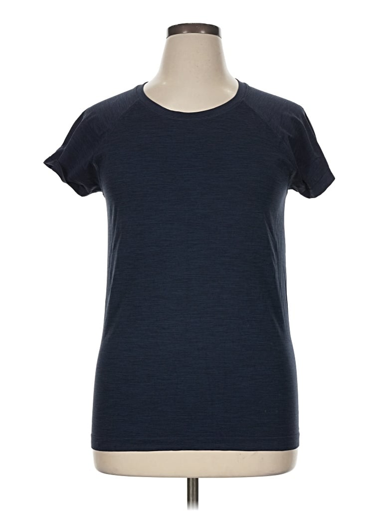 Pre-owned Athleta Short Sleeve T-shirt In Blue