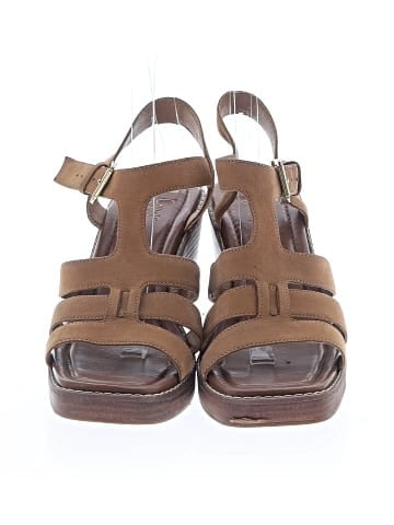 Crown Vintage Wedges (view 2)