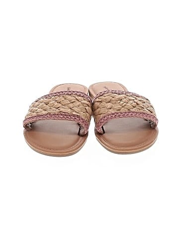 Universal Thread Sandals (view 2)