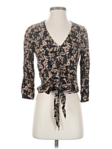 Hinge 3/4 Sleeve Blouse (view 1)