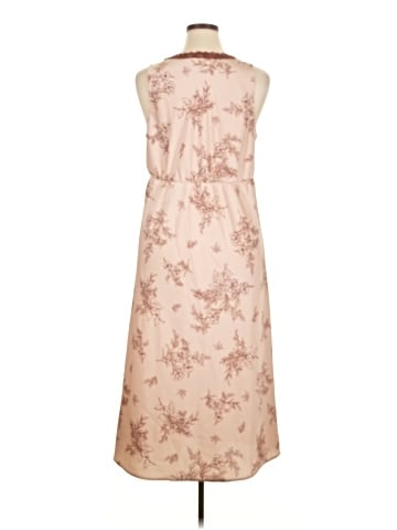 Old Navy Casual Dress (view 2)