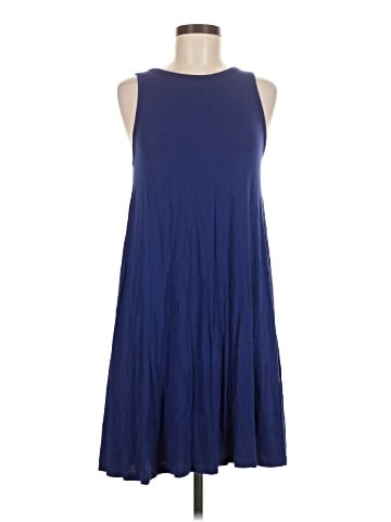 Old Navy Casual Dress (view 1)