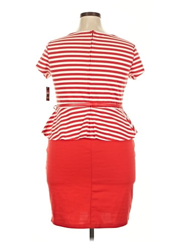 No Boundaries Casual Dress (view 2)