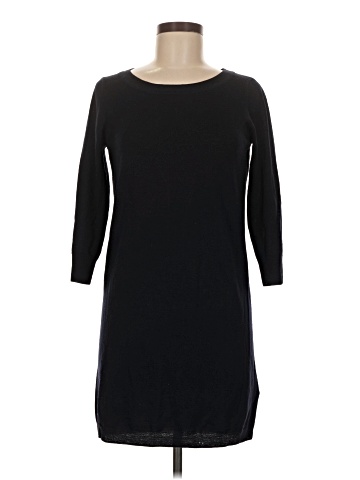 Uniqlo Casual Dress (view 1)