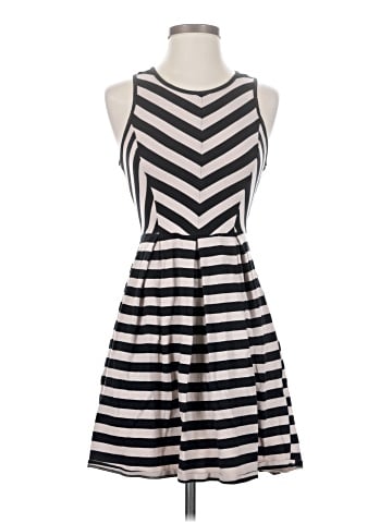 Papaya Casual Dress (view 1)