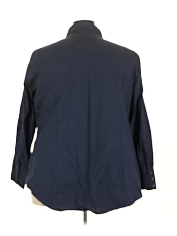 Lane Bryant Long Sleeve Button-Down Shirt (view 2)