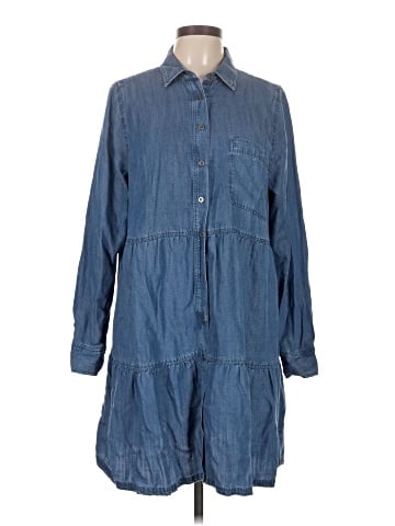 Ann Taylor LOFT Casual Dress (view 1)