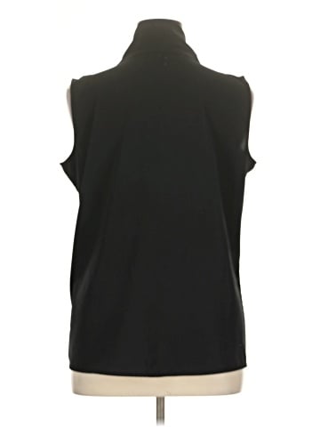 Tres Jolie Sleeveless Blouse (view 2)