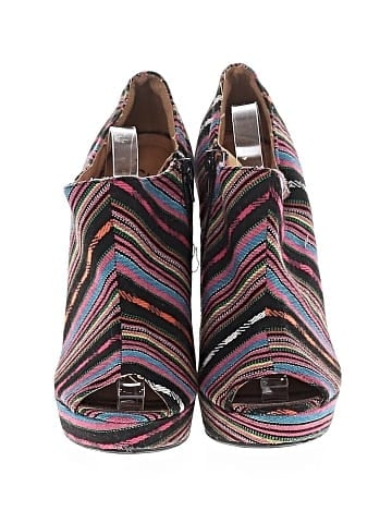 Qupid Wedges (view 2)
