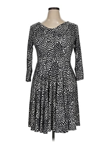 Valerie Bertinelli Casual Dress (view 1)