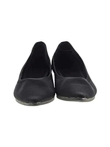 Unbranded Flats (view 2)
