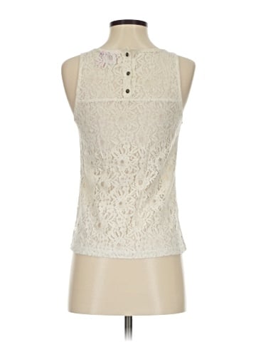 Love on a Hanger Sleeveless Blouse (view 2)