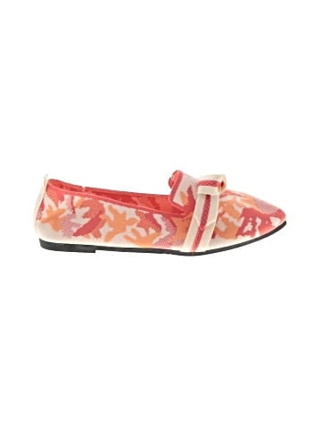 Unbranded Flats (view 1)