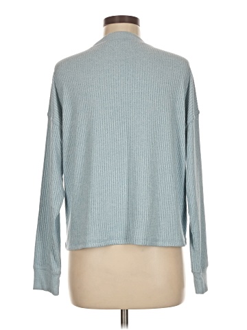 American Eagle Outfitters Pullover Sweater (view 2)