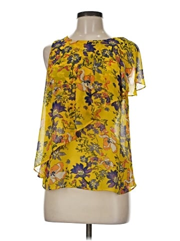 HD in Paris Sleeveless Blouse (view 1)